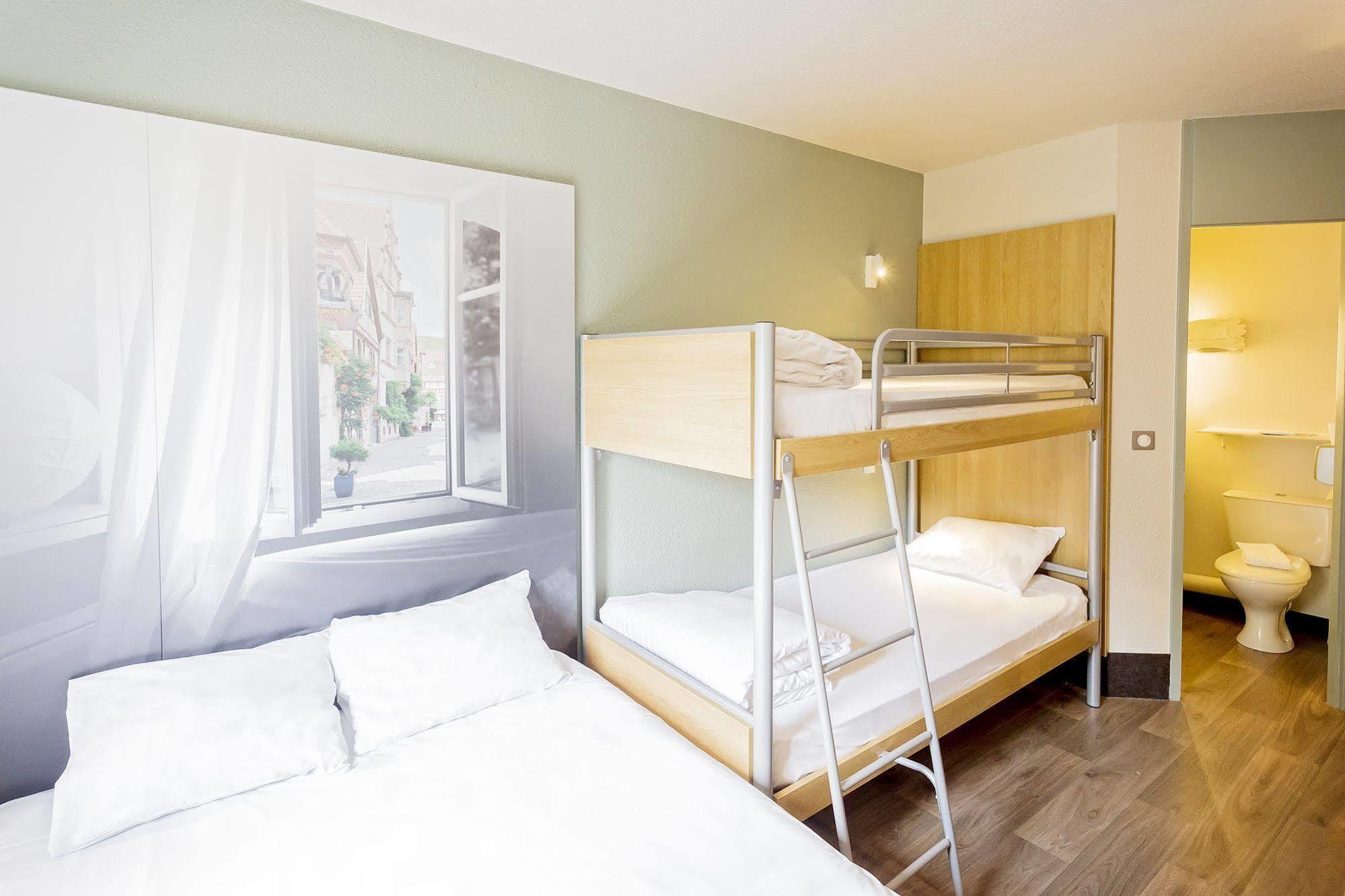 B&B Hotel Angers 2 Universite Beaucouze Exterior photo